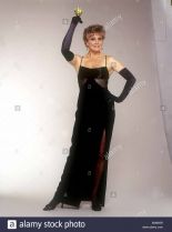 Angela Rippon