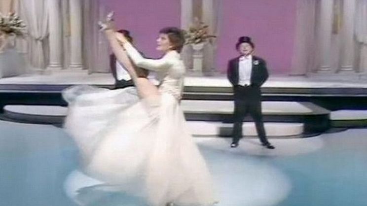 Angela Rippon