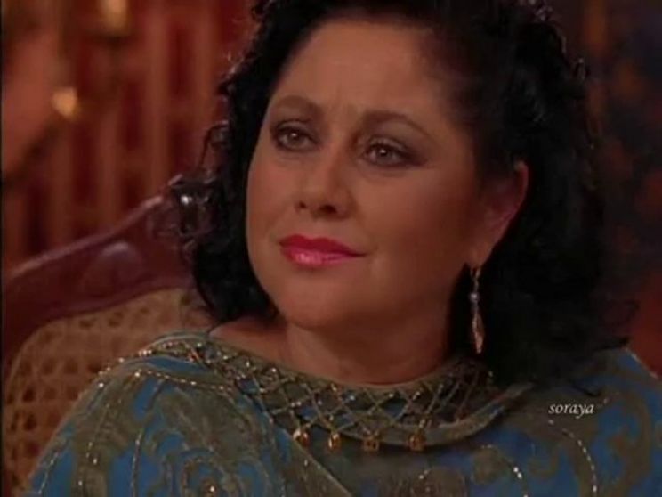 Angélica Aragón