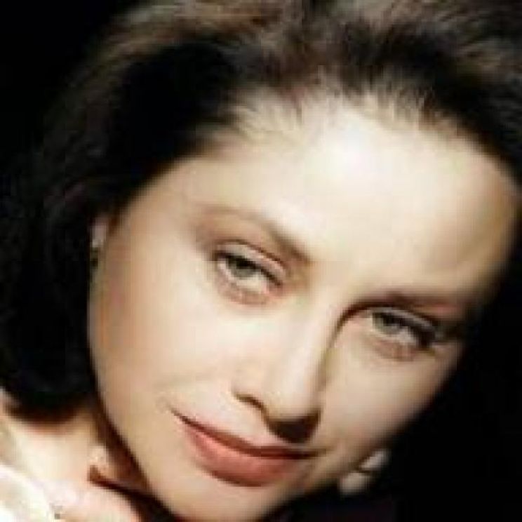Angélica Aragón