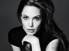 Angelina Jolie