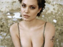 Angelina Lewis