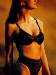 Angie Everhart