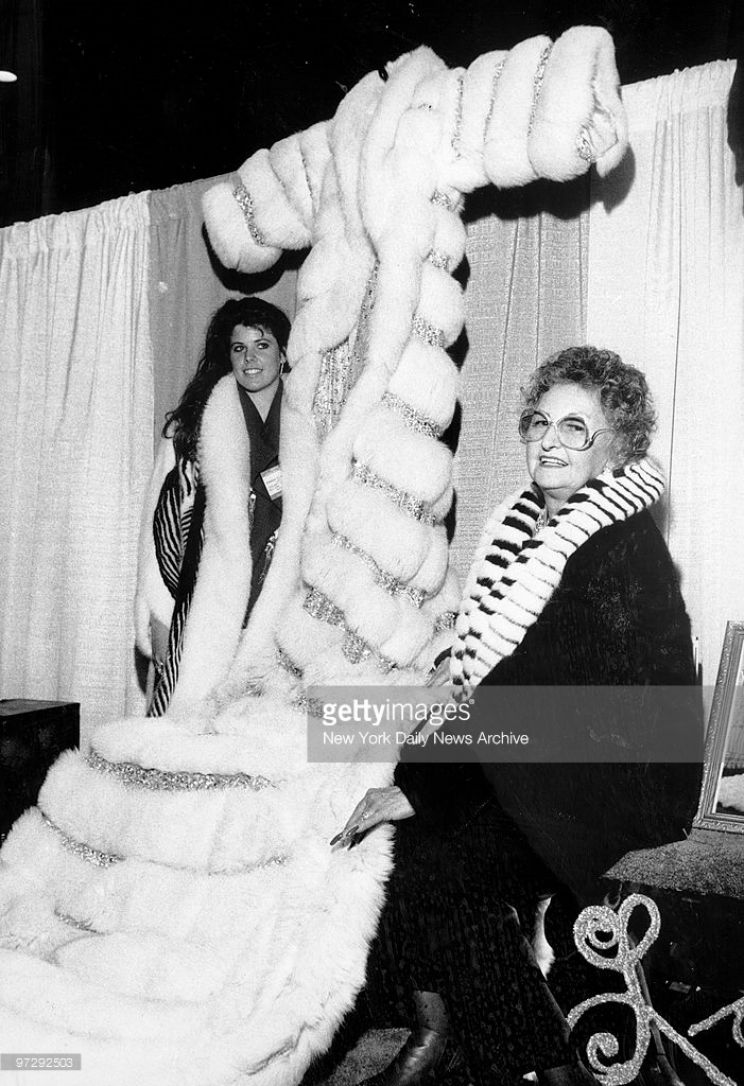 Angie Liberace