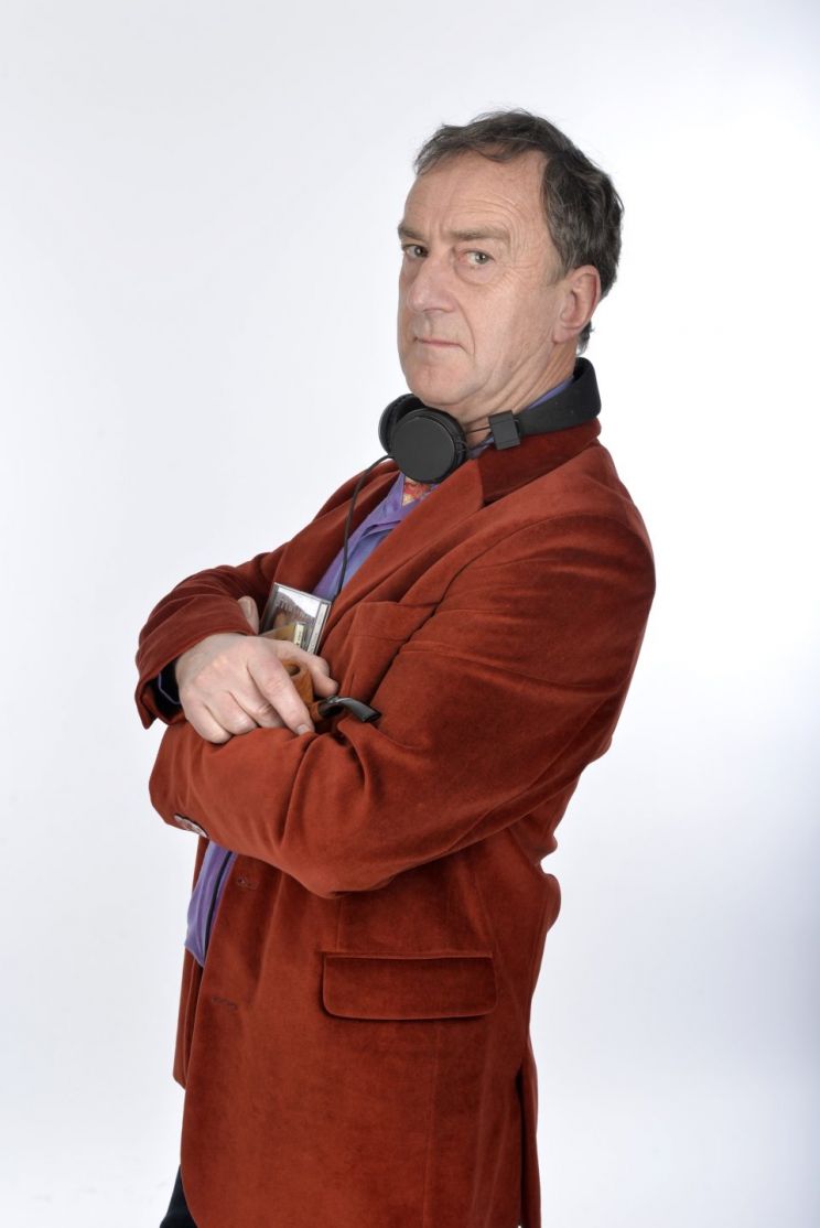 Angus Deayton