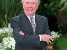Angus Lennie