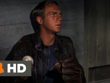 Angus Lennie