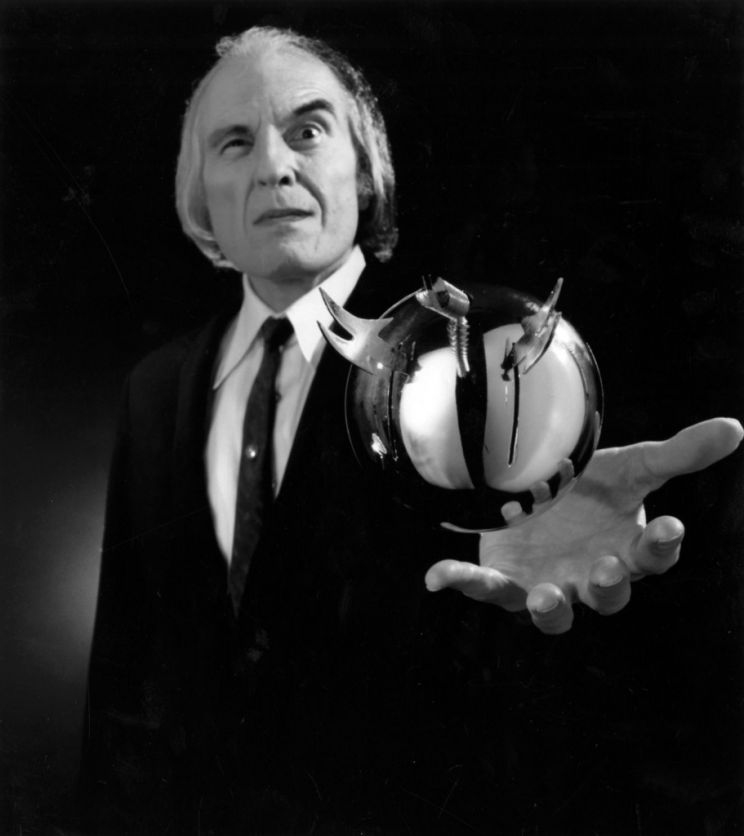 Angus Scrimm