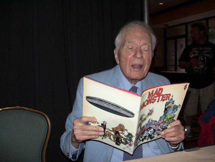 Angus Scrimm
