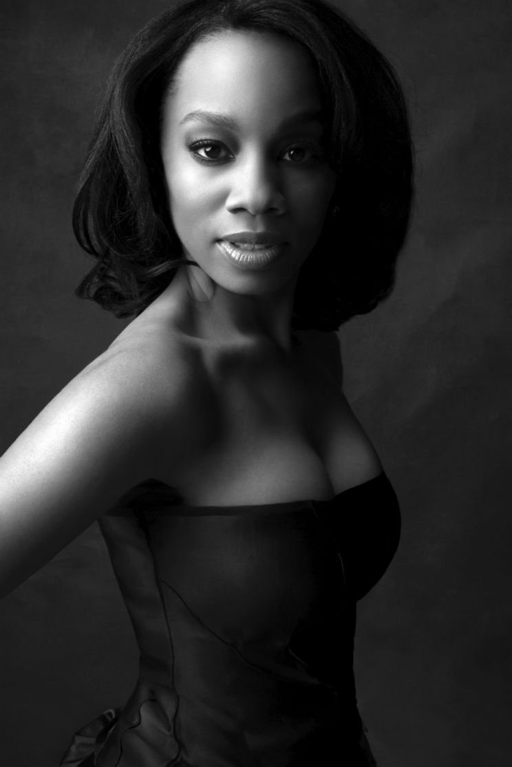 Anika Noni Rose