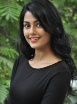 Anisha Ambrose photo