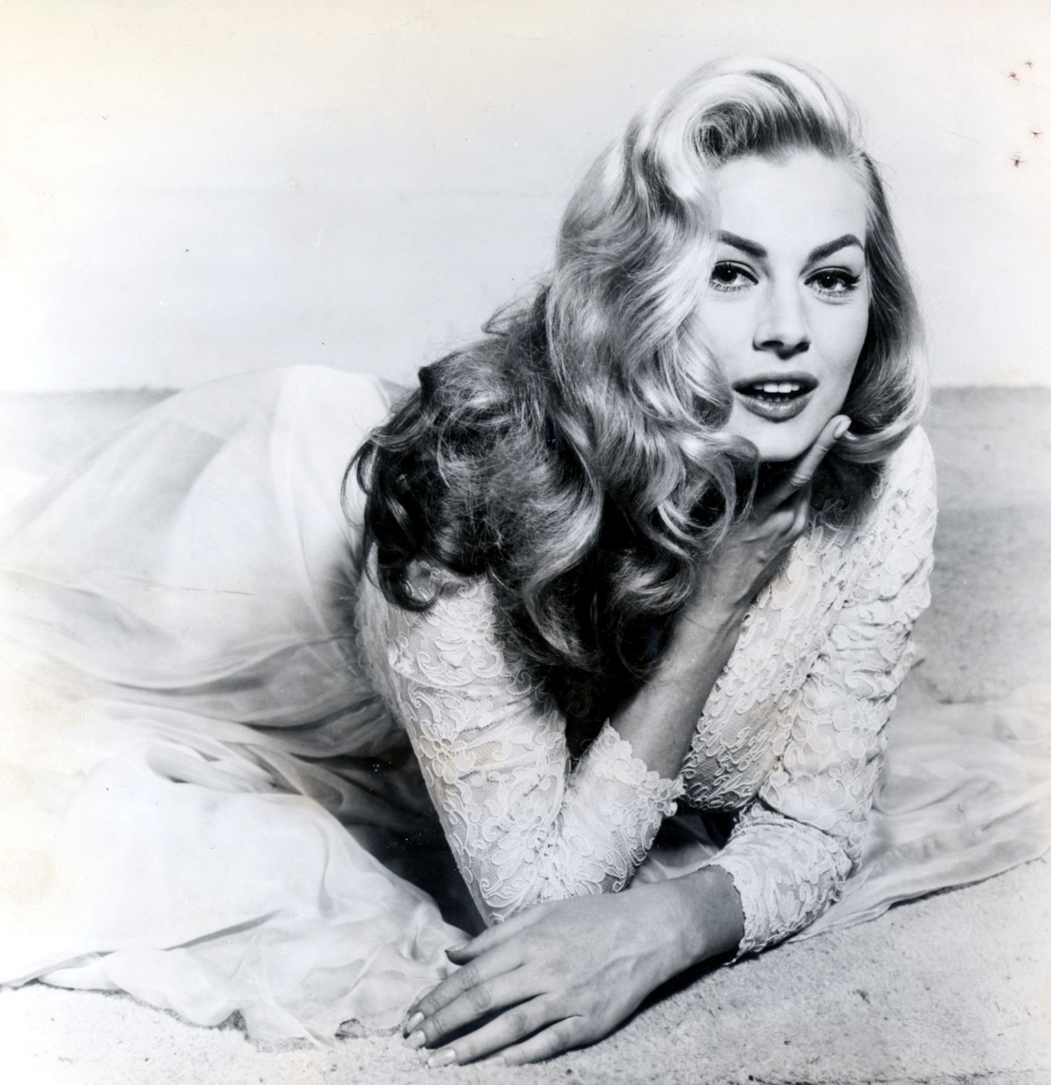 Pictures Of Anita Ekberg 