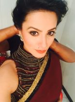 Anita Hassandani photo