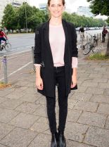 Anja Knauer #3579183 picture (Portrait Medium)