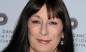 Anjelica Huston