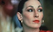 Anjelica Huston