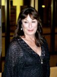 Anjelica Huston