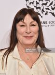 Anjelica Huston