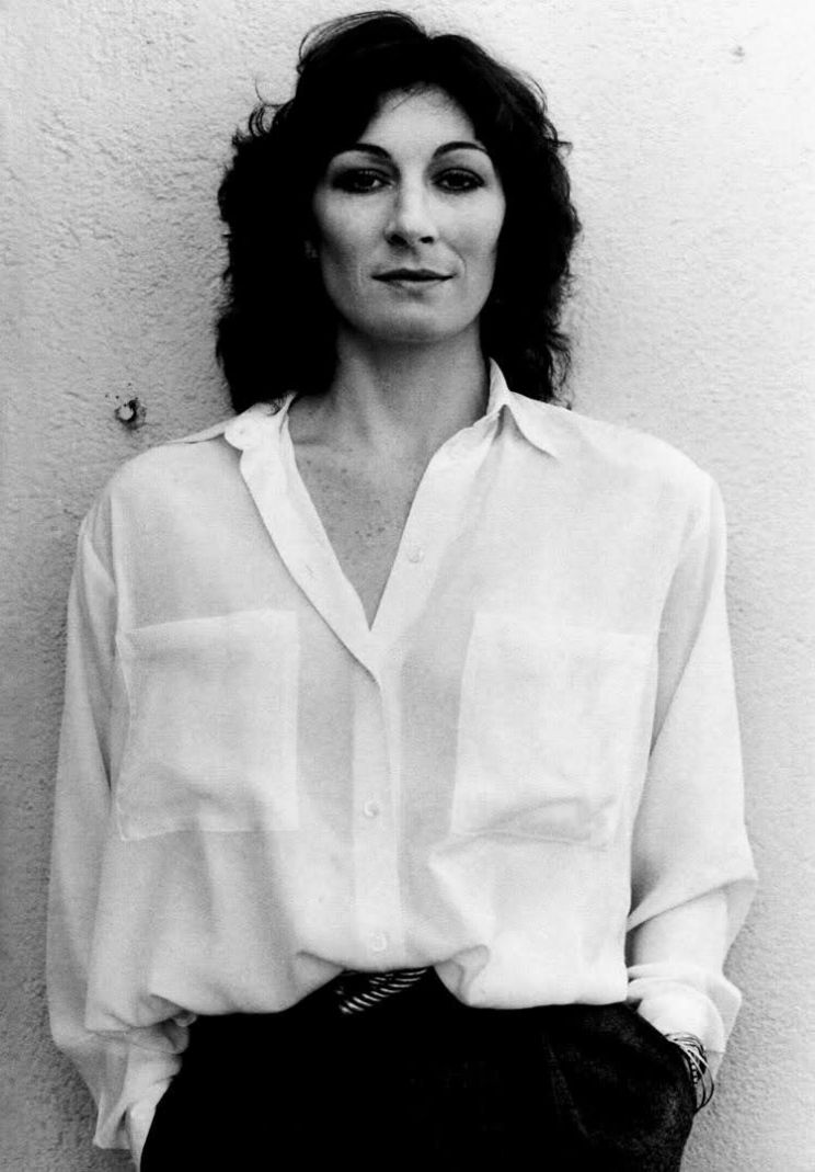 Anjelica Huston