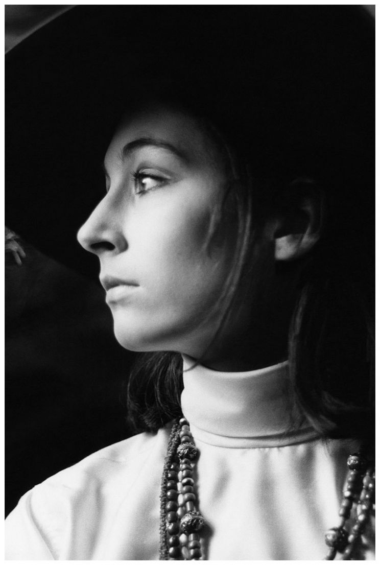Anjelica Huston