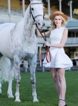 Anna Bamford #2429768 picture (Portrait Medium)