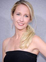 Anna Camp