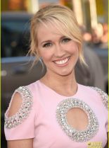 Anna Camp