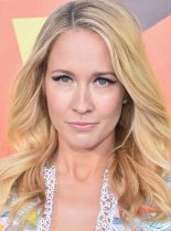 Anna Camp