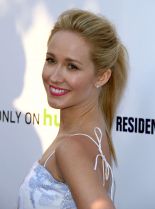 Anna Camp #38026 picture (Portrait Medium)
