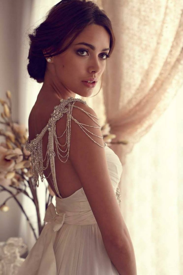 Anna Campbell