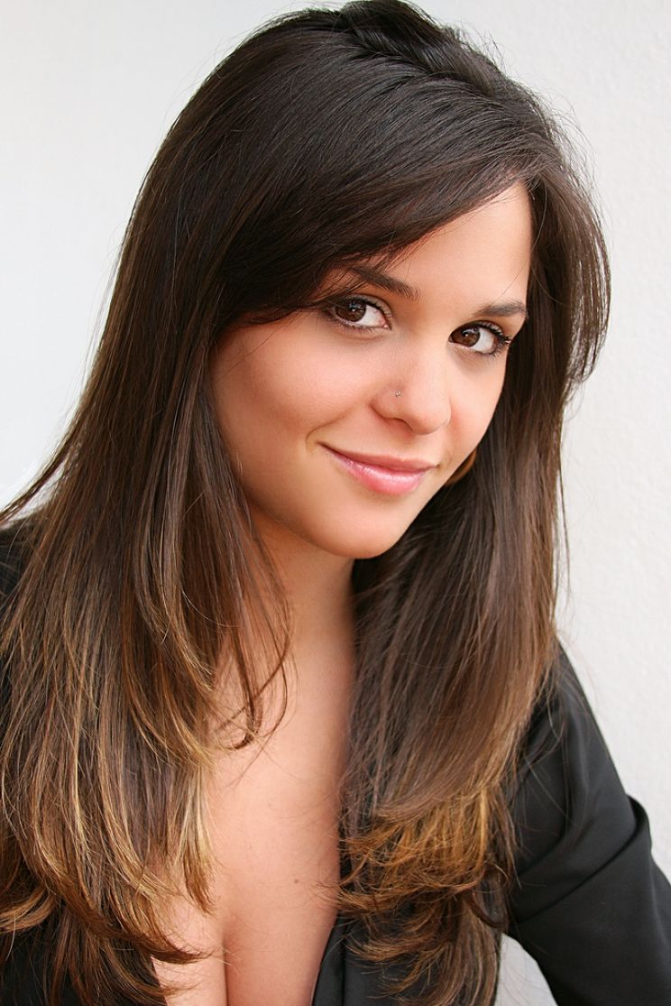 Anna Carvalho