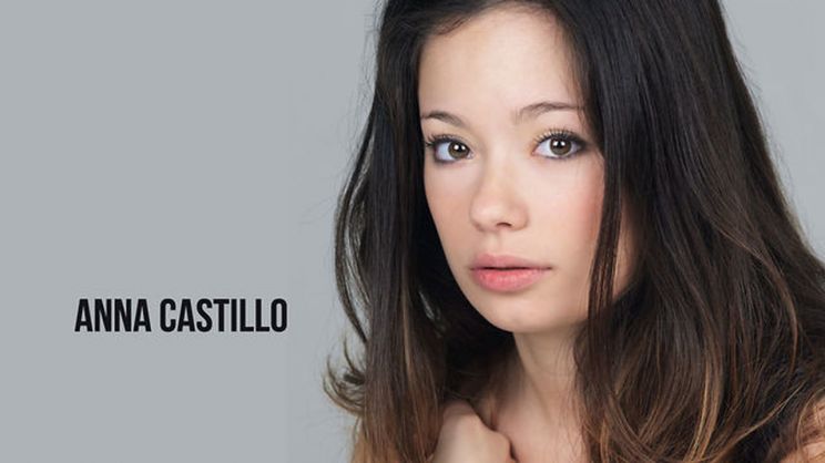 Anna Castillo