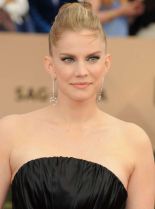 Anna Chlumsky photo