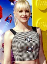 Anna Faris photo