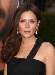 Anna Friel