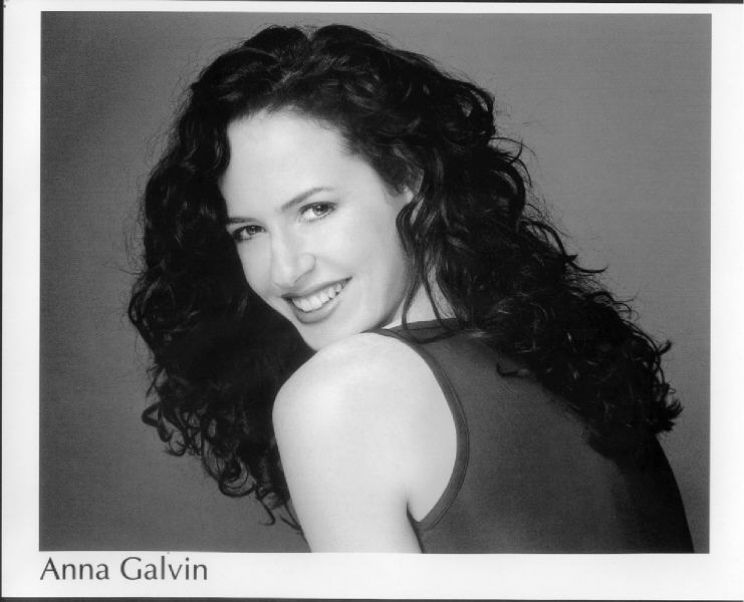 Anna Galvin