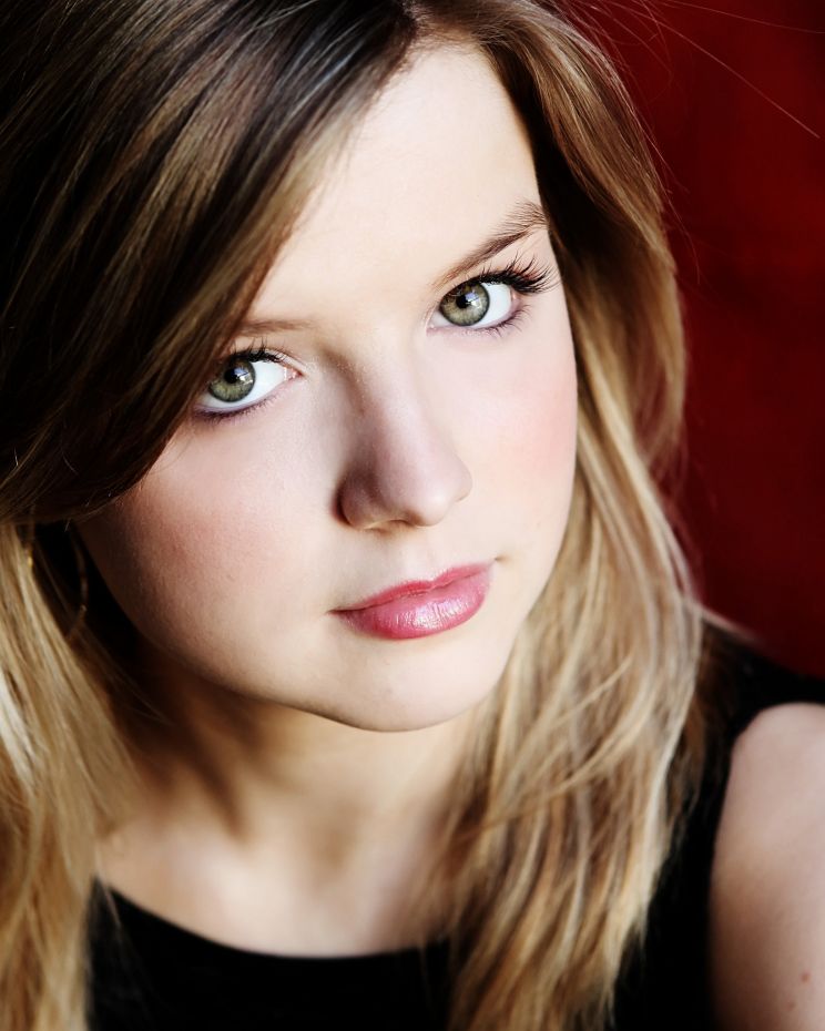 Anna Grace Barlow