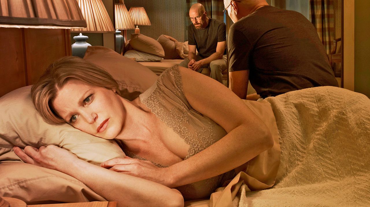 Anna Gunn's Biography. 