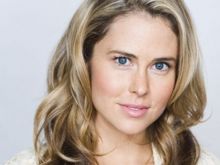 Anna Hutchison