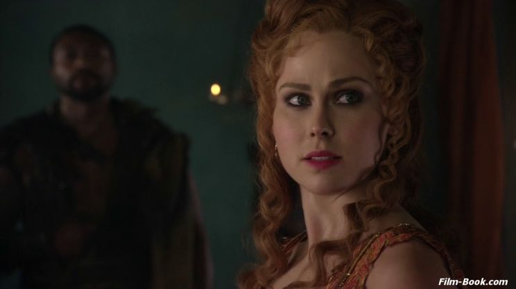 Anna Hutchison