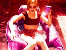 Anna Lore photo