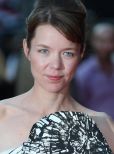 Anna Maxwell Martin