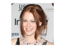 Anna McGahan