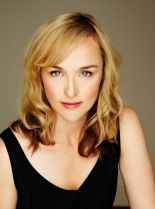 Anna McGahan