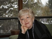 Anna McLain