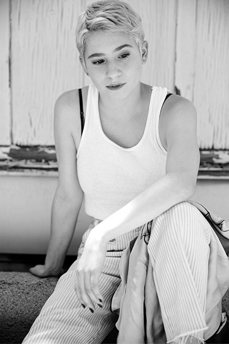 Anna McLain