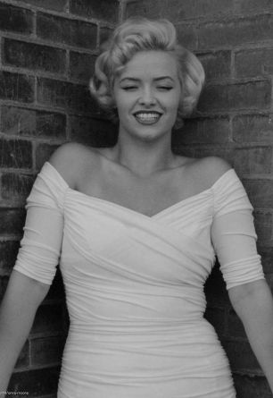 Anna Moore