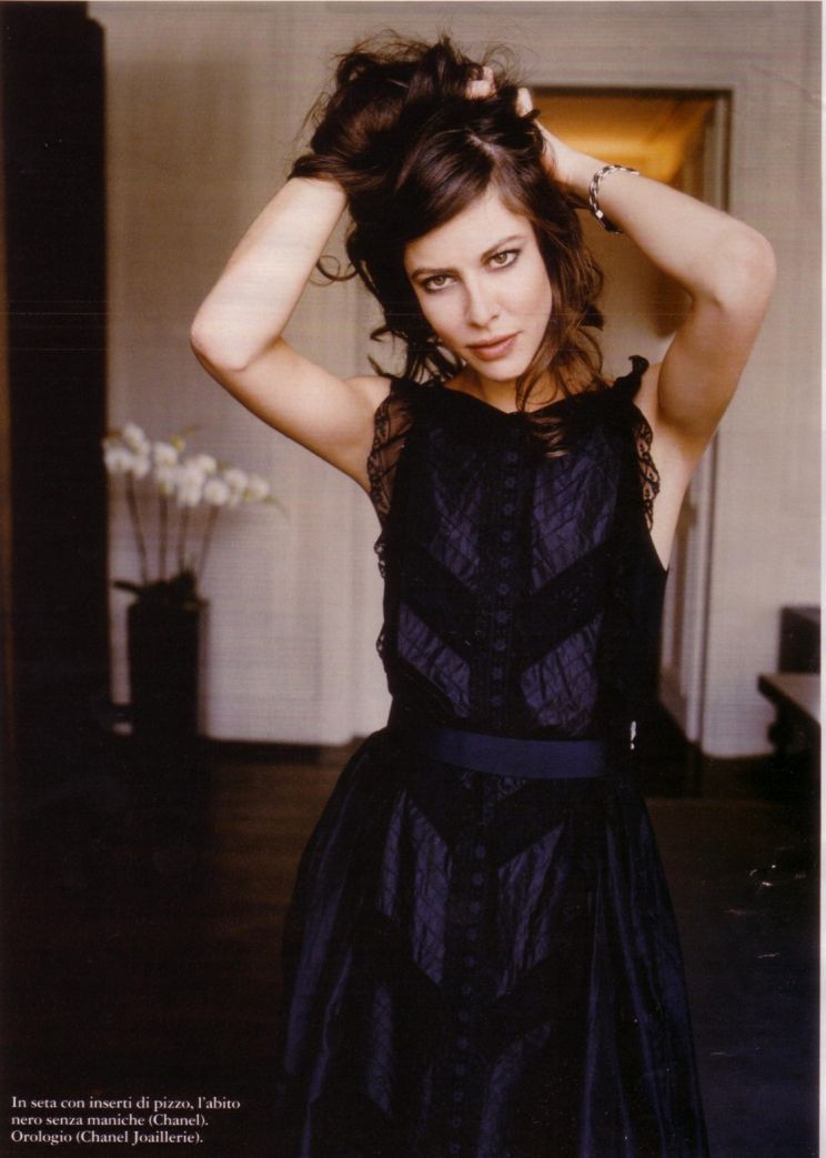 Anna Mouglalis