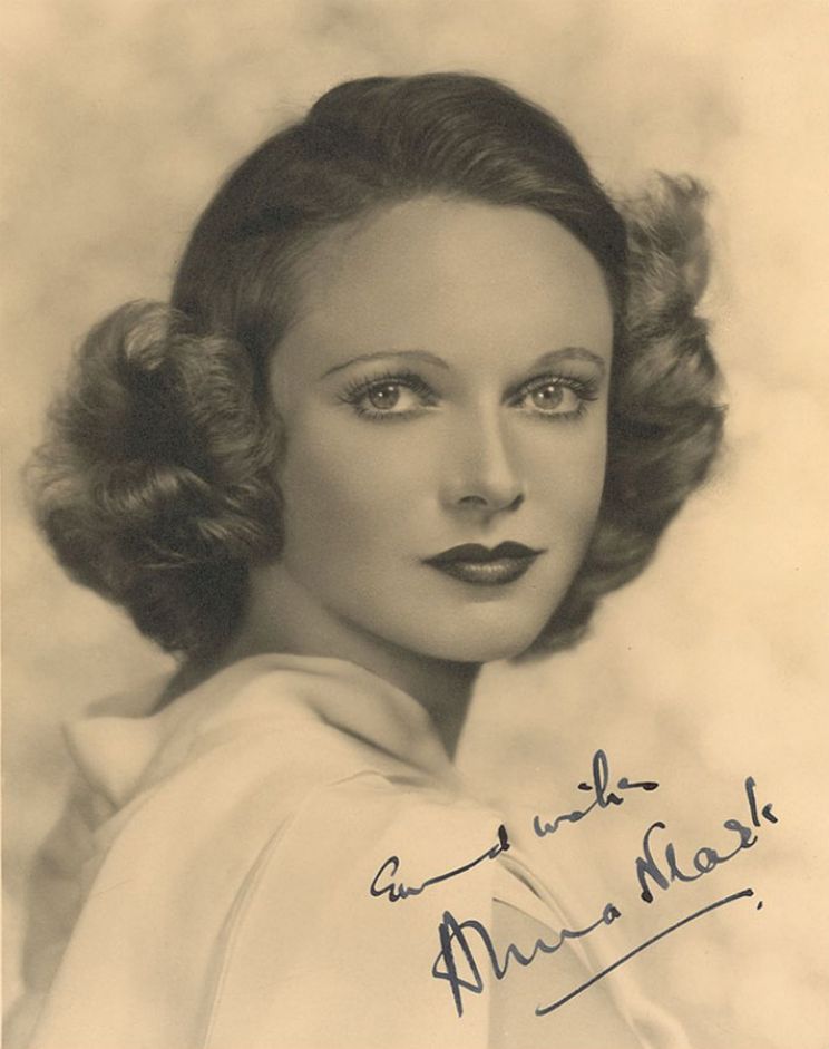 Anna Neagle