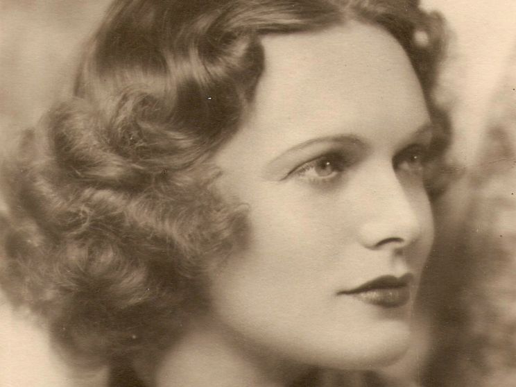 Anna Neagle